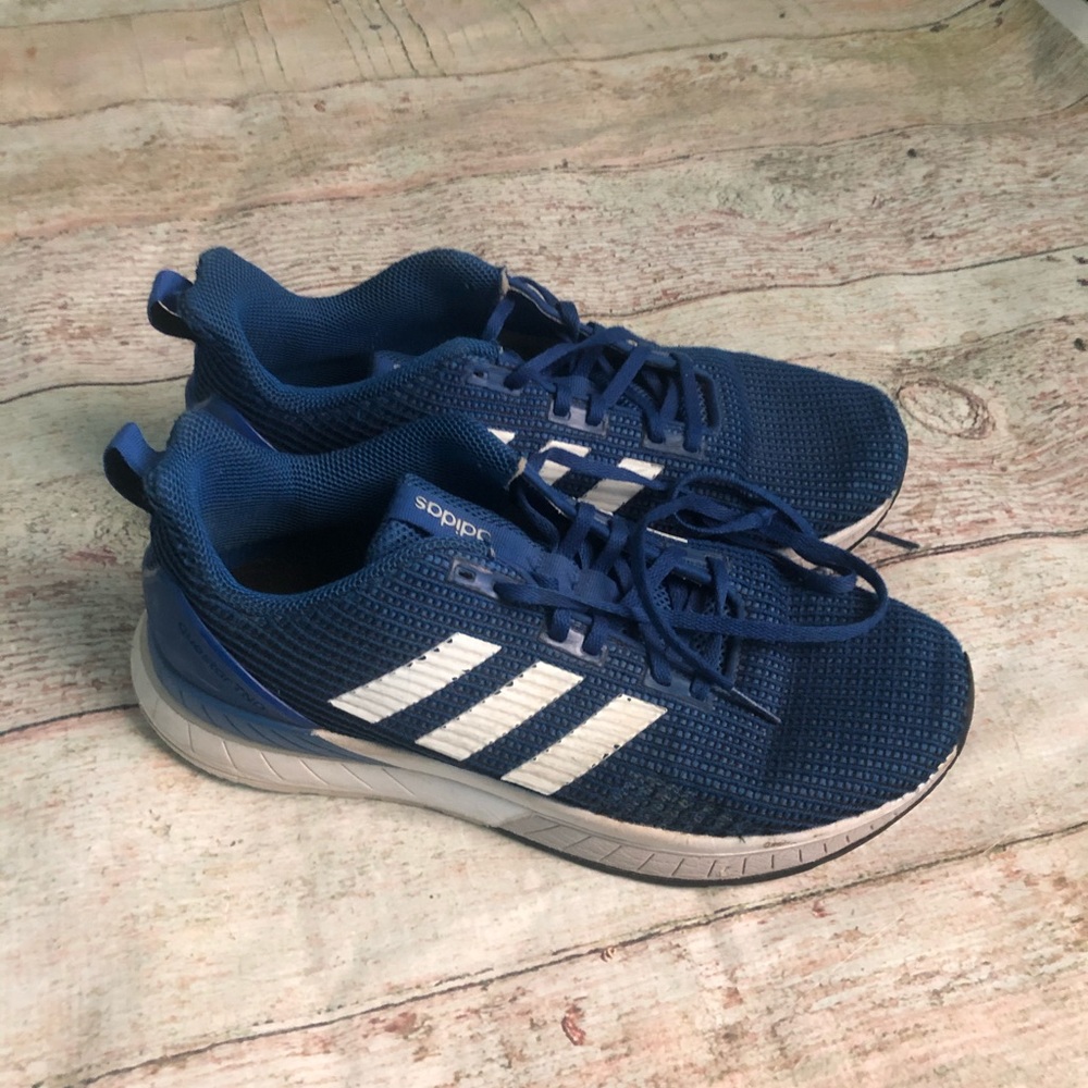 Men’s adidas tennis shoes size 9 used blue/white
